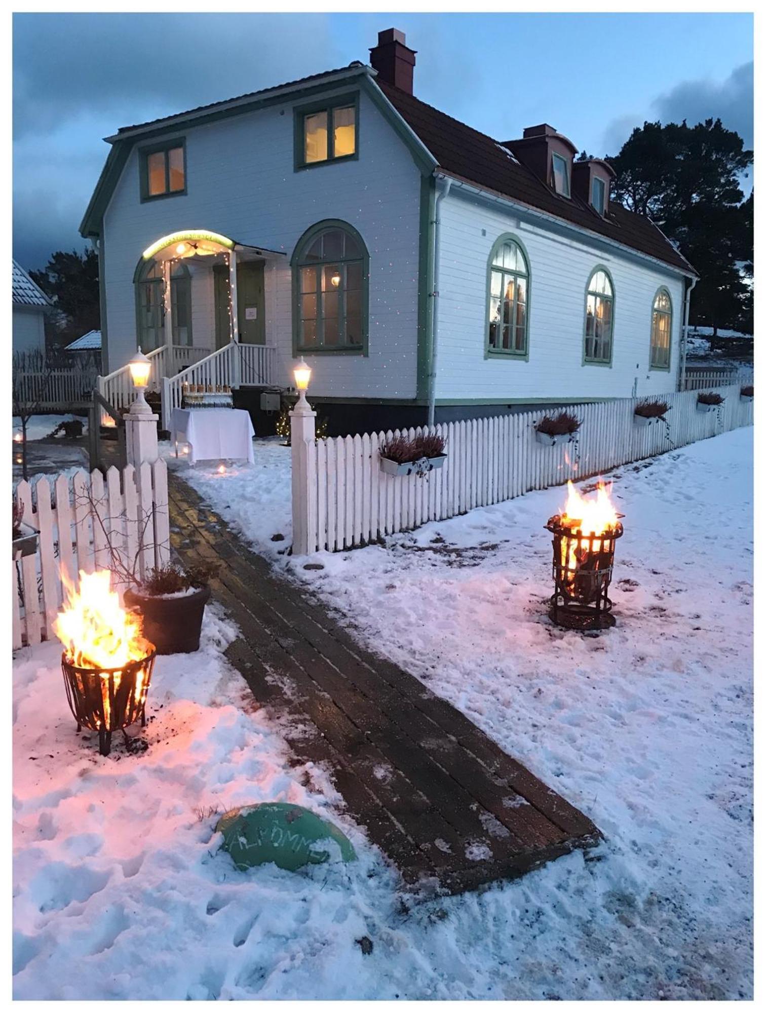 Missionshuset Bed & Breakfast Sandhamn Eksteriør billede