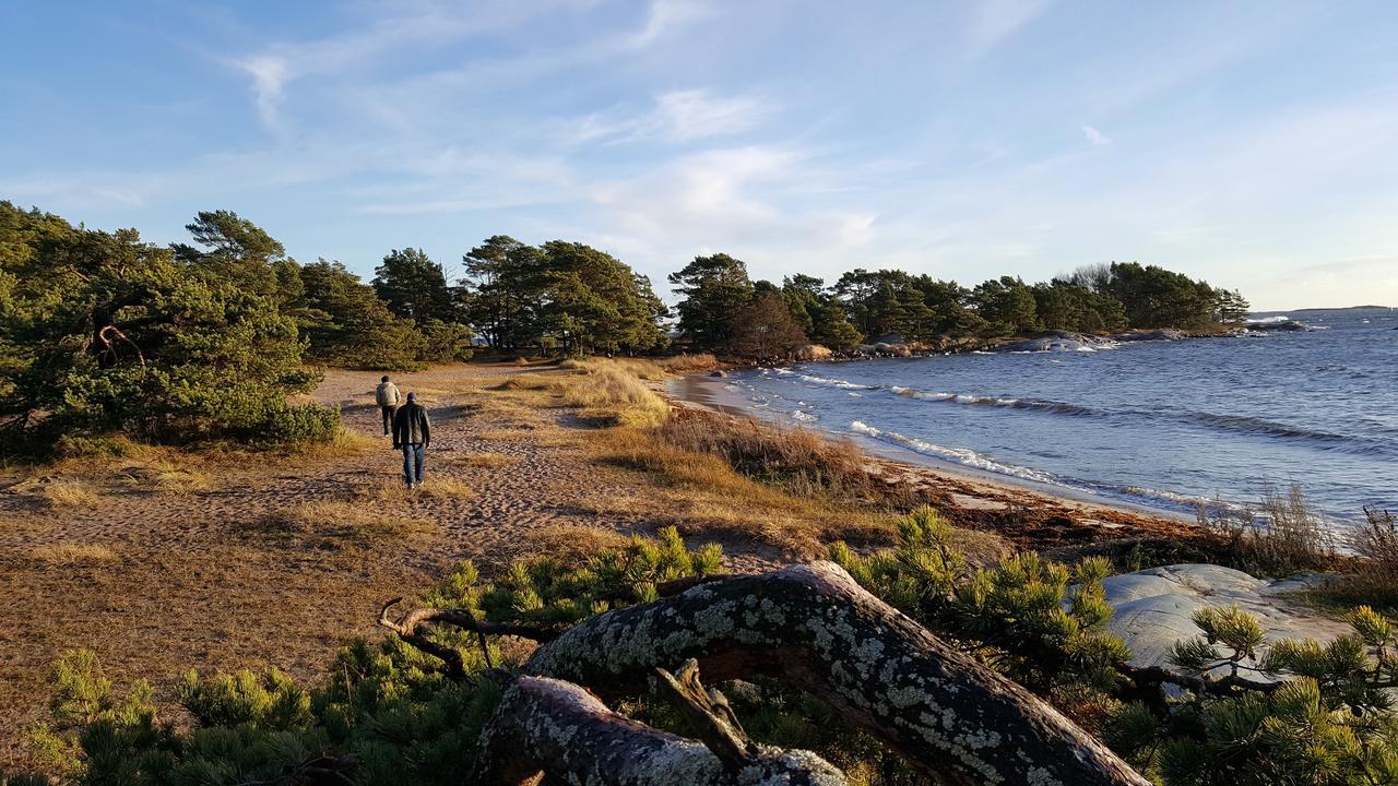 Missionshuset Bed & Breakfast Sandhamn Eksteriør billede